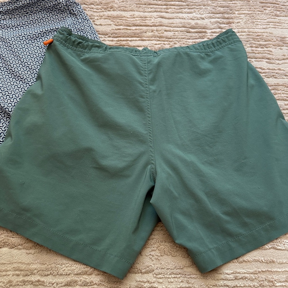 Set of Two J. Crew Olive Green & Navy / White Swim Shorts Size Medium - Picture 6 of 11